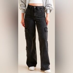Hidden Women's Black Cargo Jeans Hidden Jeans size 22 - never worn out of house.